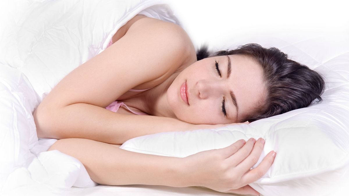 Pravidelný spánkový režim snižuje biologický věk